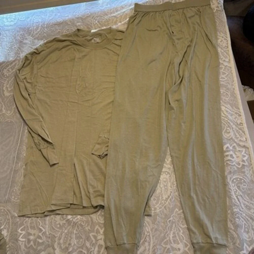 US Military Issue Long John Tops & Bottoms Thermal  Sz X Large Dry Duke